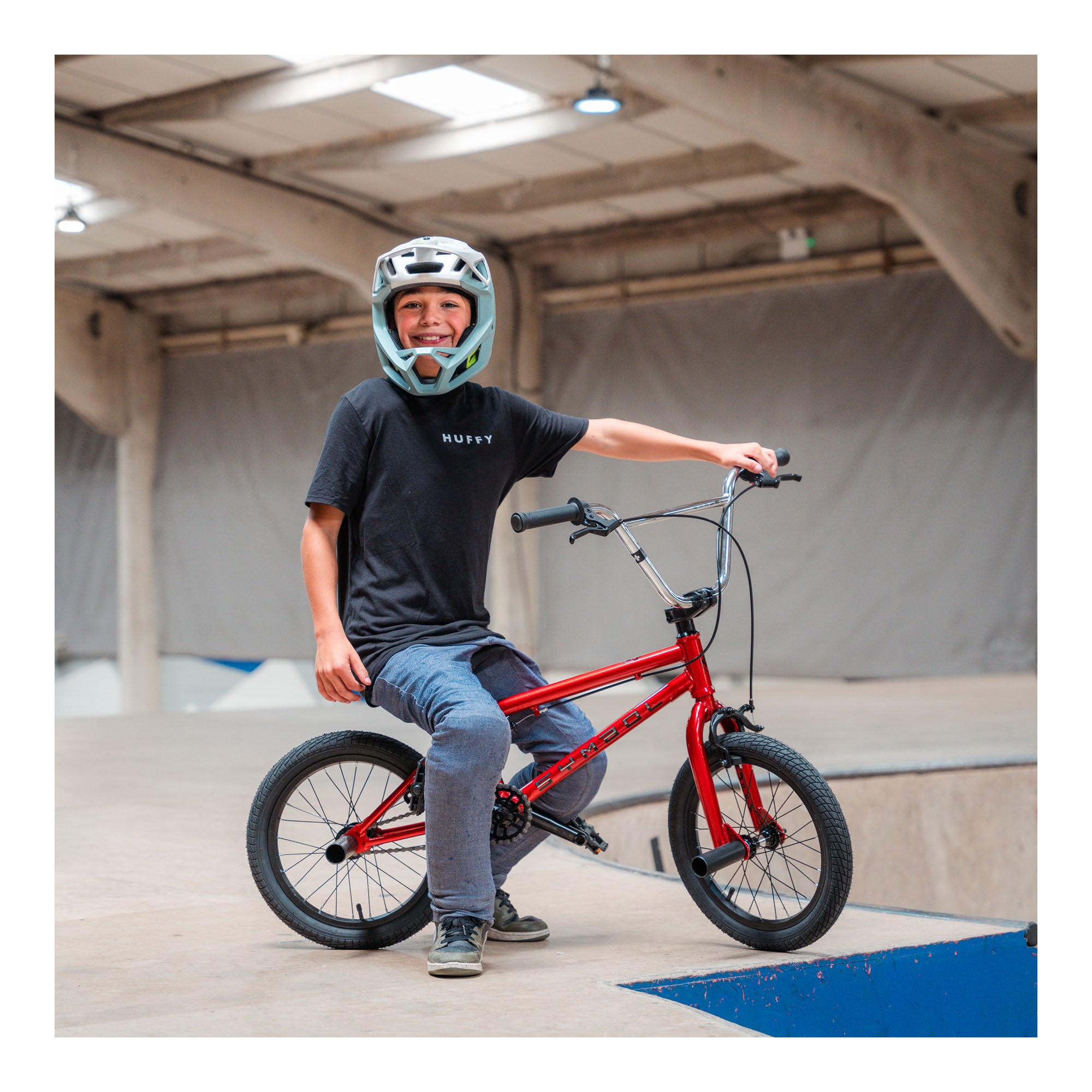 Huffy Symbol Freestyle 16-inch BMX Bike - Candy Red