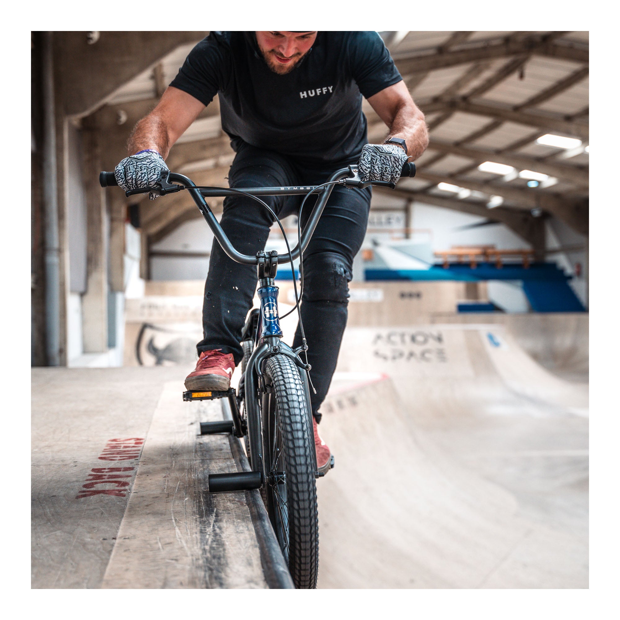 Huffy Symbol Freestyle 20-inch BMX Bike - Blue Abyss