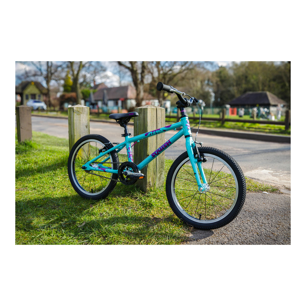 Squish 18-inch Kids Bike - Aqua