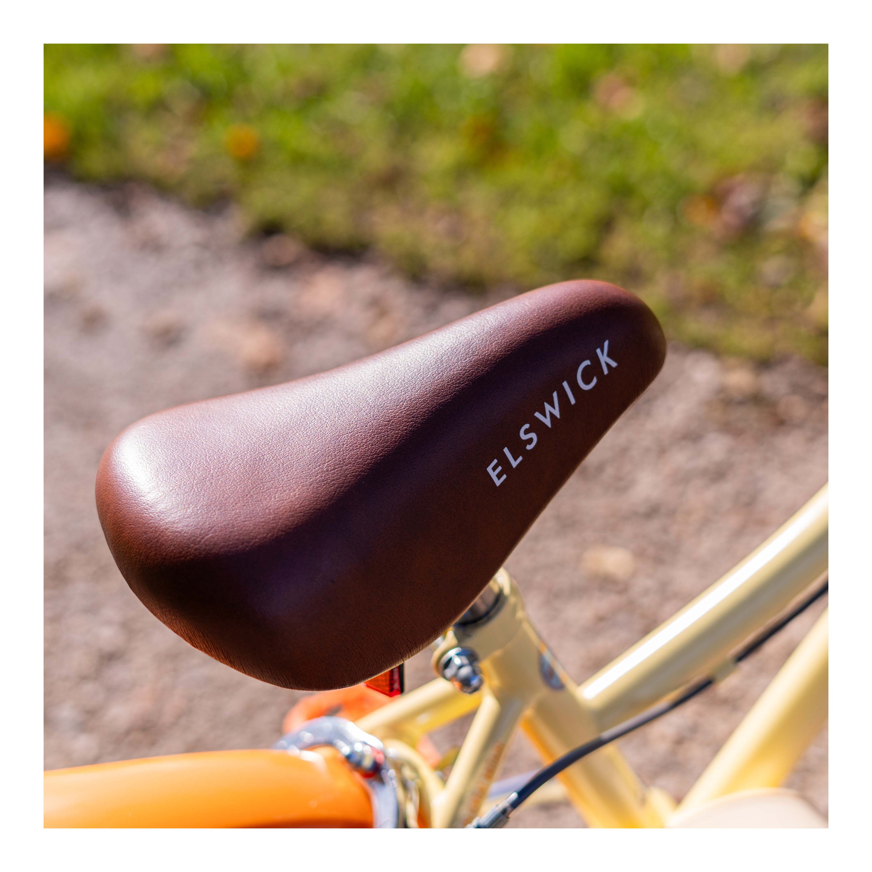 Elswick Freedom 14-inch Kids Heritage Bike - Cream/Orange
