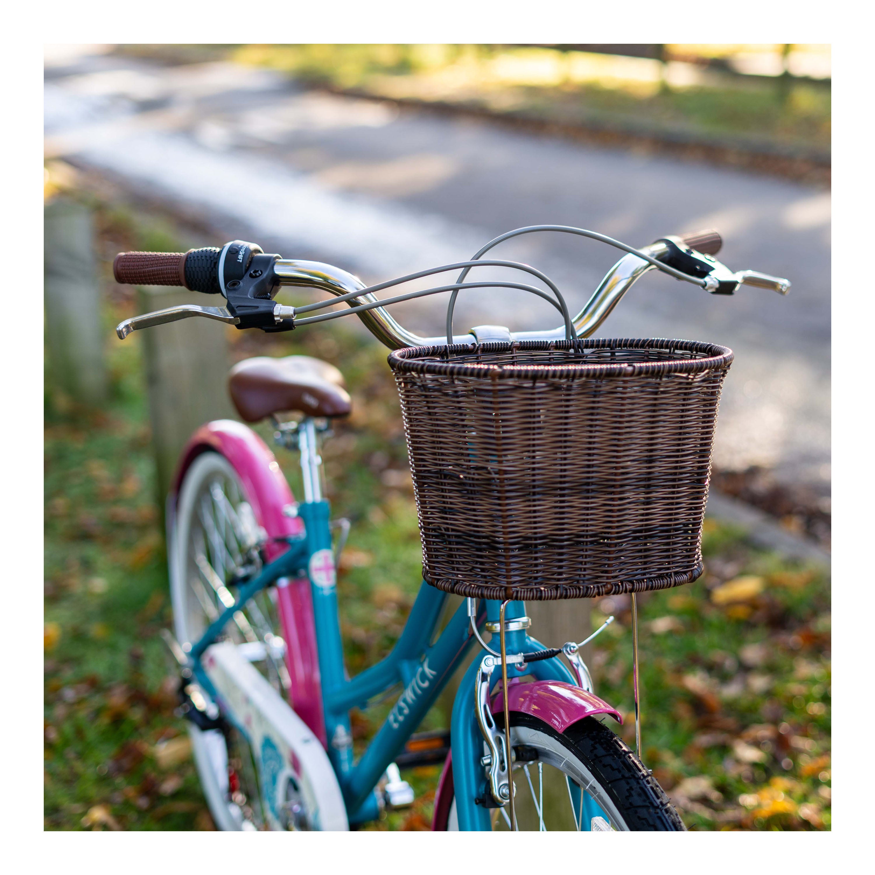 Elswick Eternity 24-inch Kids Heritage Bike - Blue/Pink