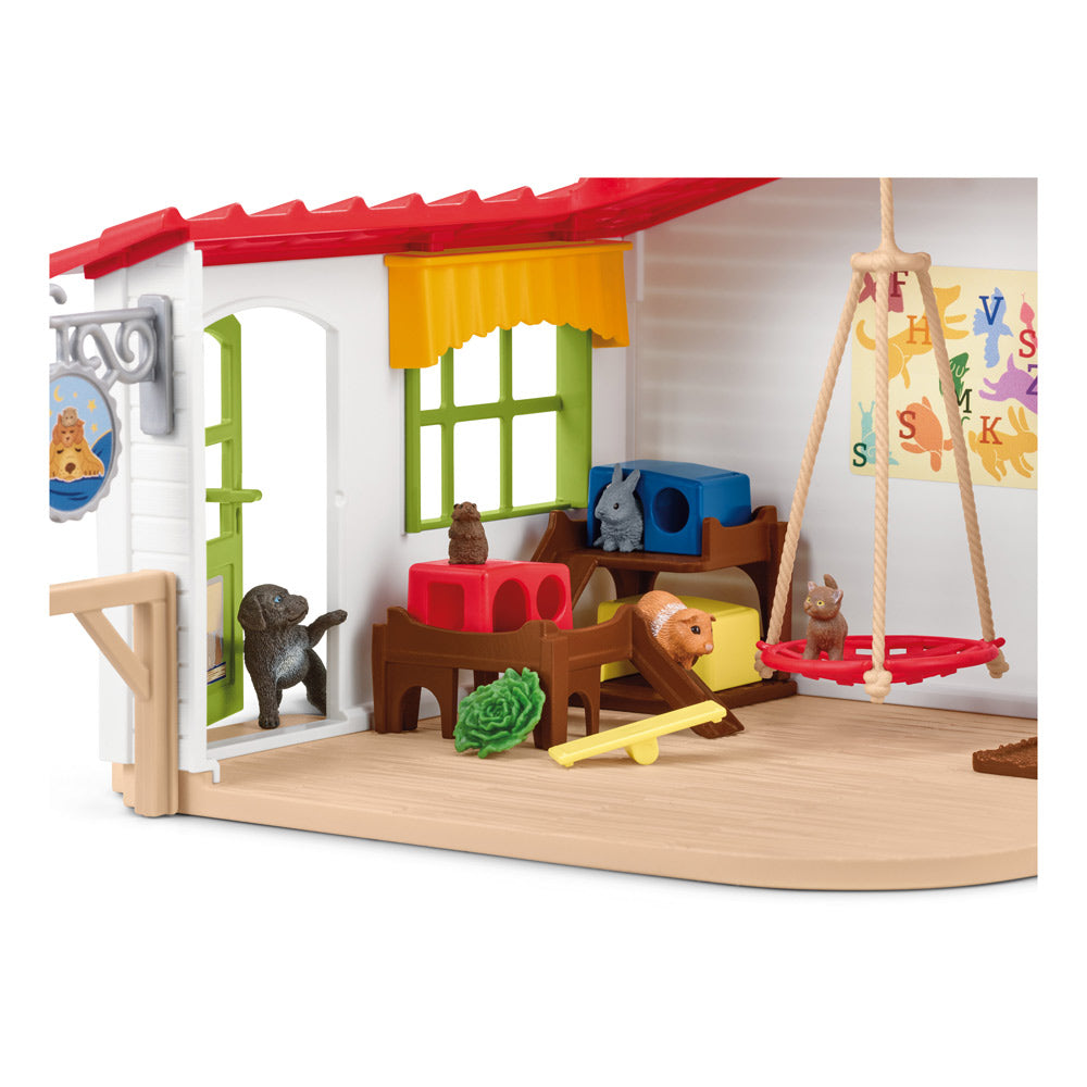 Schleich Farm World Pet Hotel Toy Playset