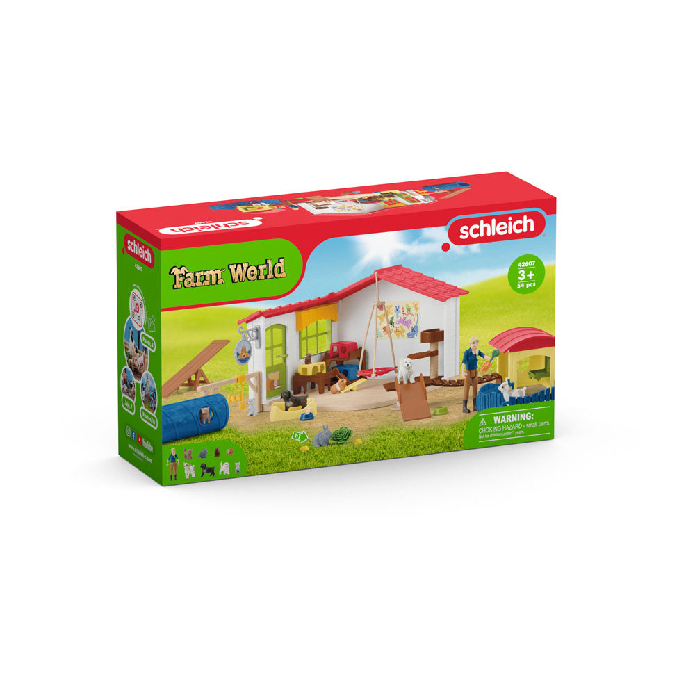 Schleich Farm World Pet Hotel Toy Playset