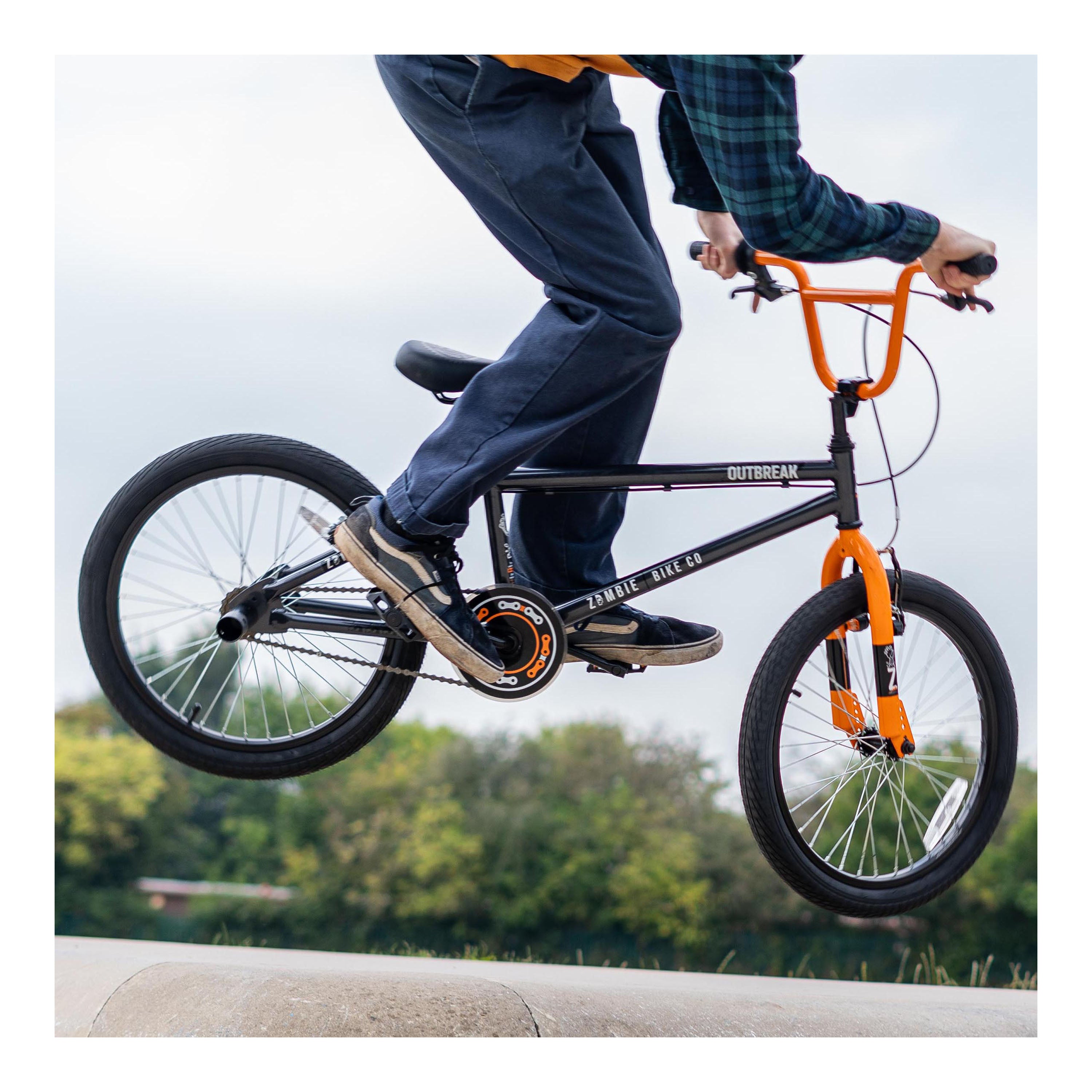 Zombie Outbreak 20-inch BMX Bike - Dark Grey/Orange