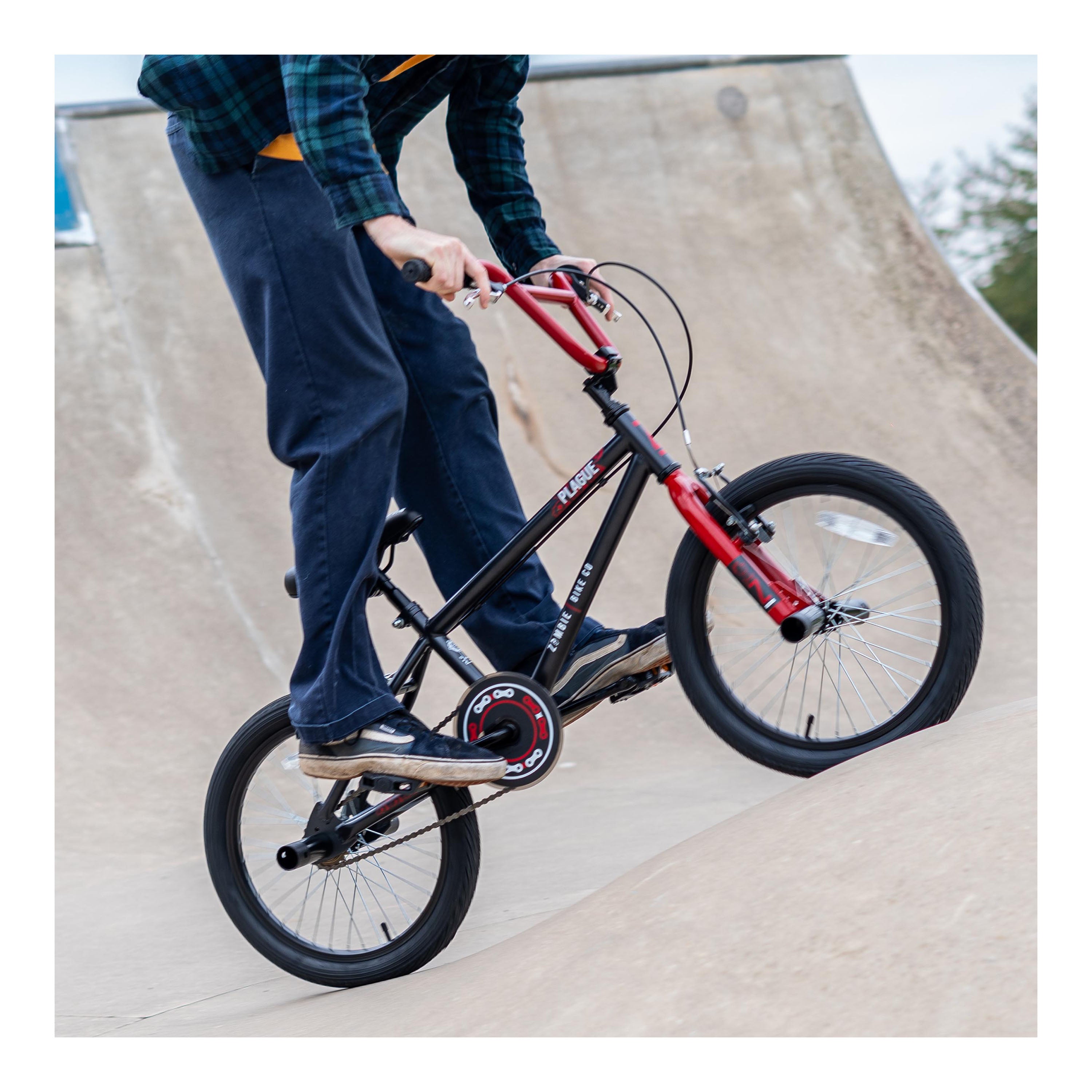 Zombie Plague 18-inch BMX Bike  - Red/Black
