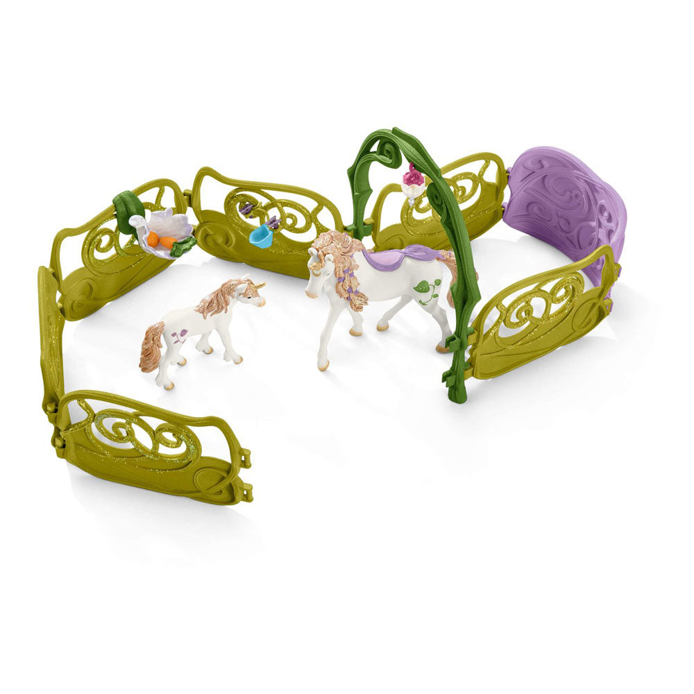 Schleich Bayala Glittering Flower House with Unicorns, Lake and Stable